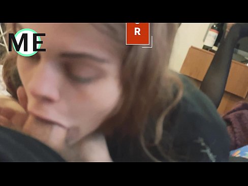 ❤️ Hrdlo čurák, roztrhané punčocháče a roztrhané podpatky pěkné setkání ️ Šukání u nás ❤